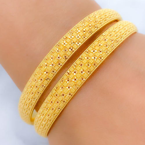 Classic 22k Gold Bangle Pair