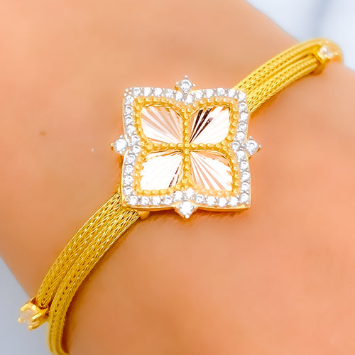 22k-gold-delightful-symmetrical-cz-floral-bracelet
