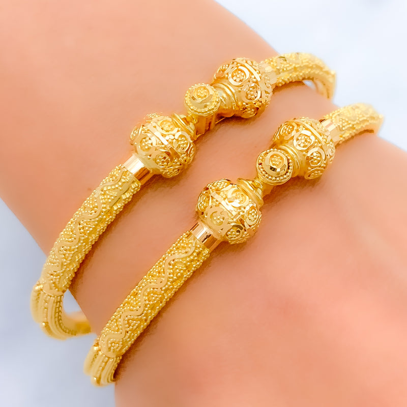 Exclusive Classic 22k Gold Beaded Bangles