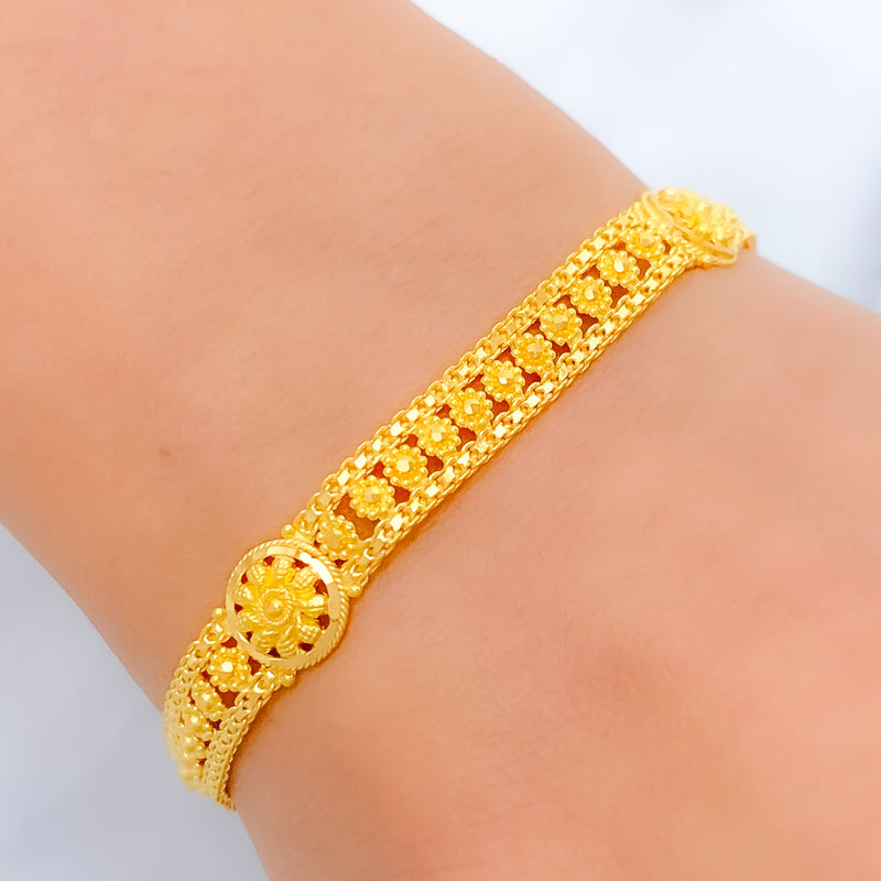 Dainty Bright 22k Gold Floral Bracelet