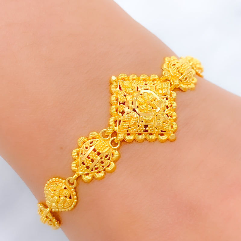 Decorative Dressy 22k Gold Bracelet