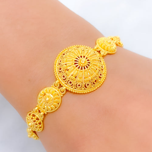 Traditional Shimmering 22k Gold Round Bracelet