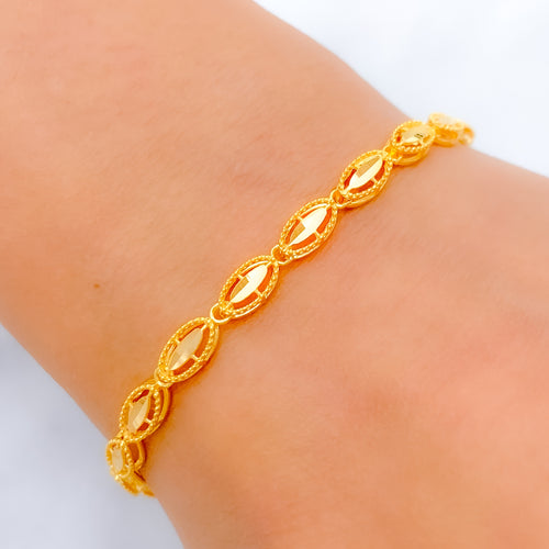 Classy Reflective 22k Gold Bracelet