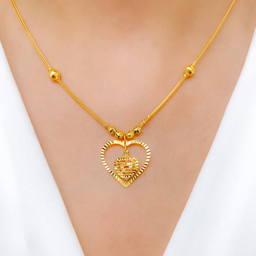 Striking Hearts Gold Necklace Set
