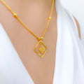 Chic Squared Necklace Set
