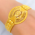 22k-Stately Striking Oval Gold Bracelet 