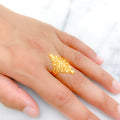 Graceful Bright 22k Gold Ring