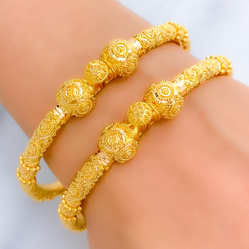 22k-gold-decorative-fancy-pipe-bangles