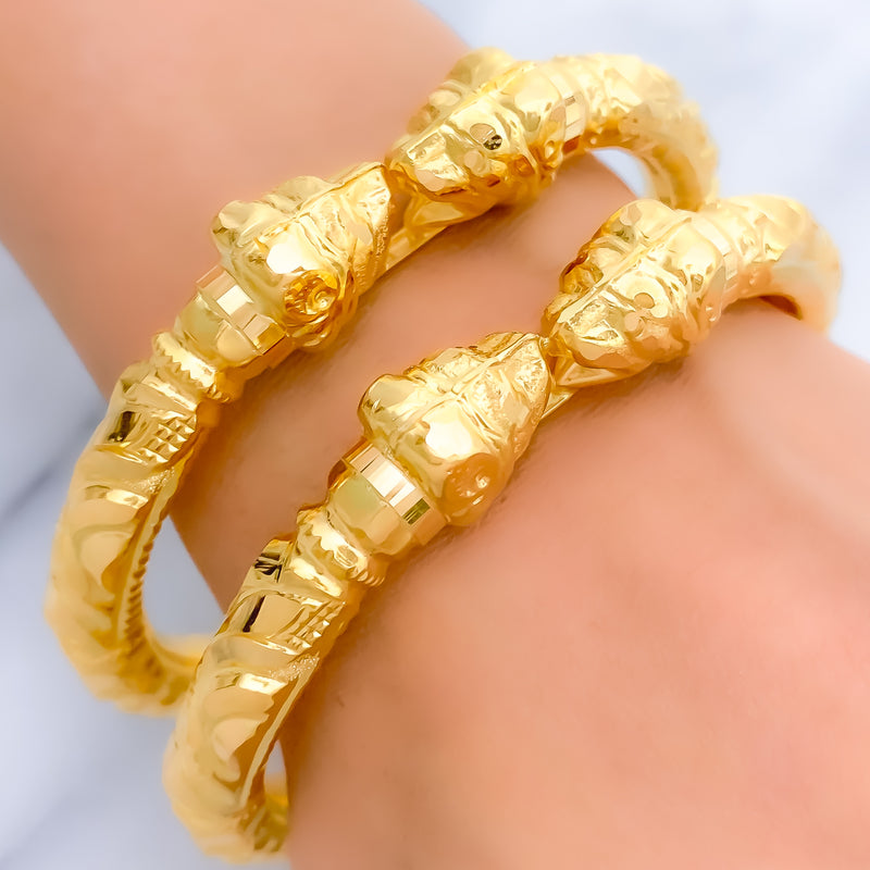 22k-gold-bright-hollow-lion-bangles