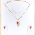 18k-gold-Decorative Flower Diamond Pendant Set