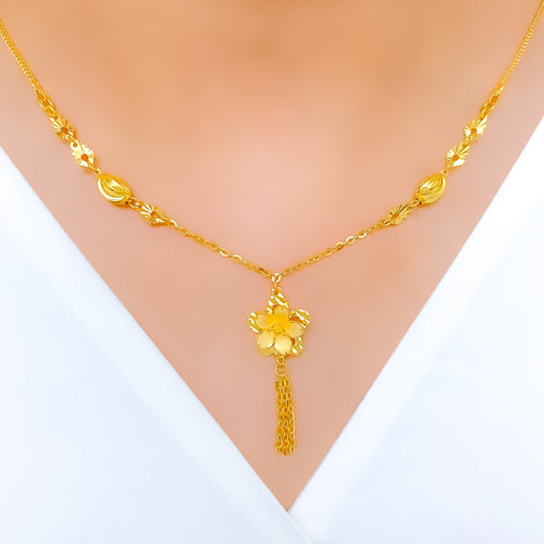 Stunning Satin Finish Flower 22k Gold Necklace