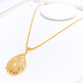 Shimmering Flower 22k Gold Pendant Set