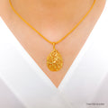 Contemporary Leaf Accented 22k Gold Pendant Set