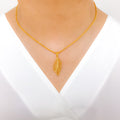 Dainty Leaf 22k Gold Pendant Set