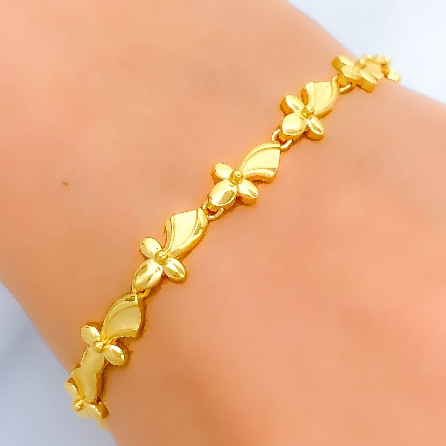 Buy 14KT Rose Gold Stylish Bracelet Online | ORRA