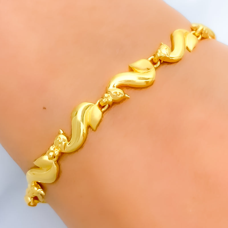 22k-gold-petite-lovely-bracelet