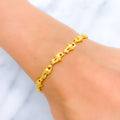 22k-gold-graceful-everyday-bracelet