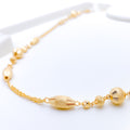 Classy Traditional Gold Necklace