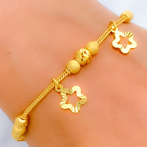 Dainty Delicate Flower Charm Bracelet