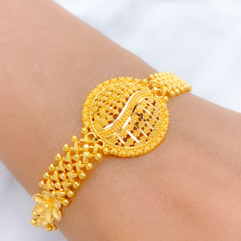 Beautiful Floral Yellow Gold Bracelet