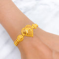 Noble Heart Yellow Gold Bracelet