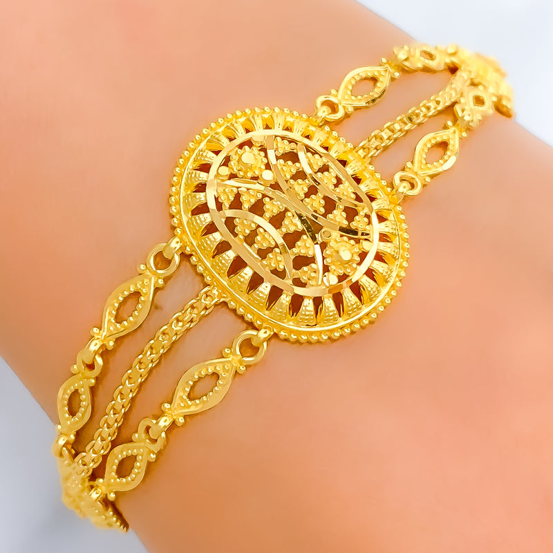 22k-gold-Glistening Striped Oval Bracelet 