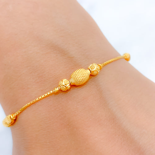 Sleek Gold Bracelet