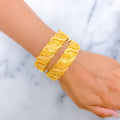 21k-gold-Timeless Wavy Textured Screw Bangles