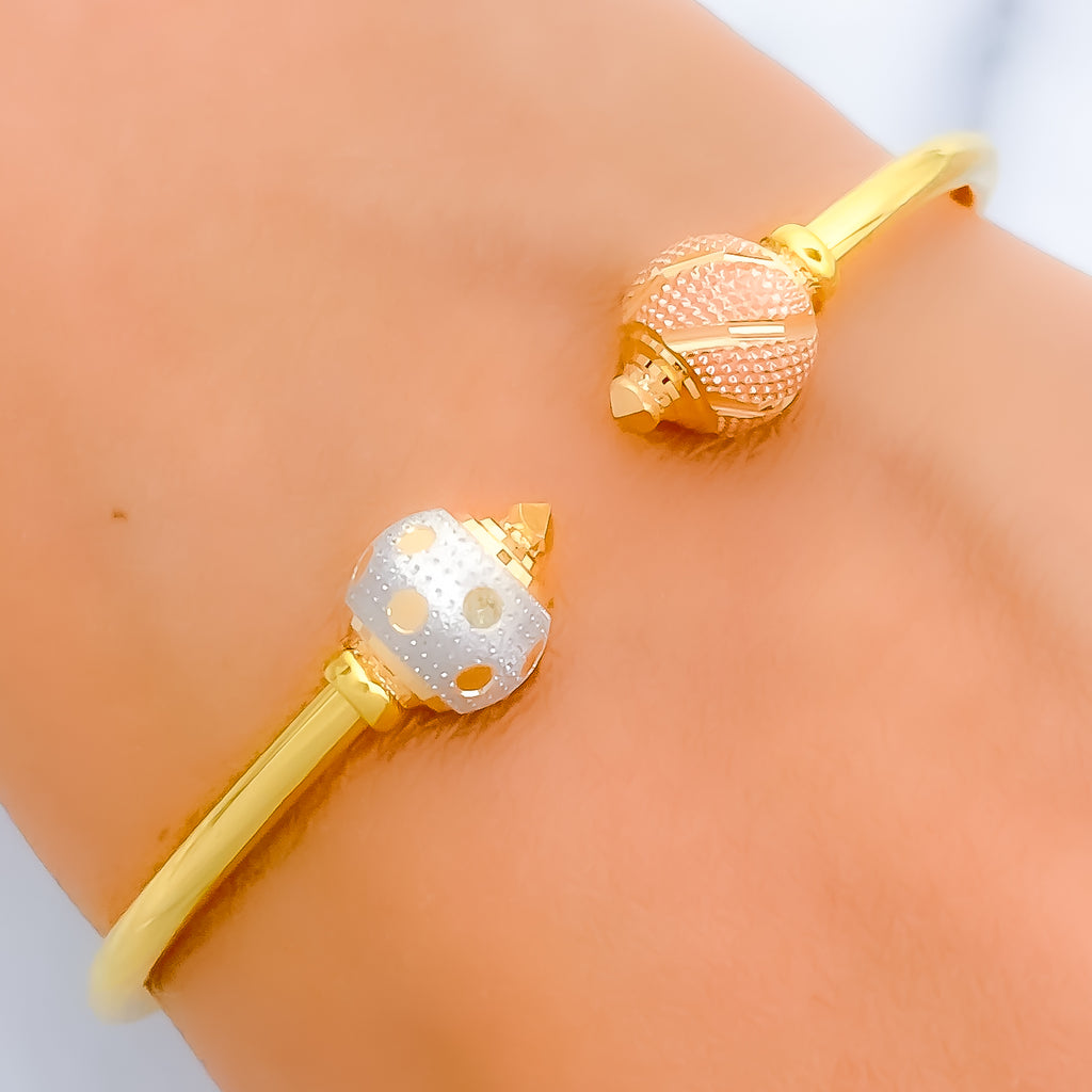 Contemporary Open Bangle Bracelet Andaaz Jewelers
