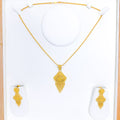 Flowing Chandelier Pendant 22k Gold Set