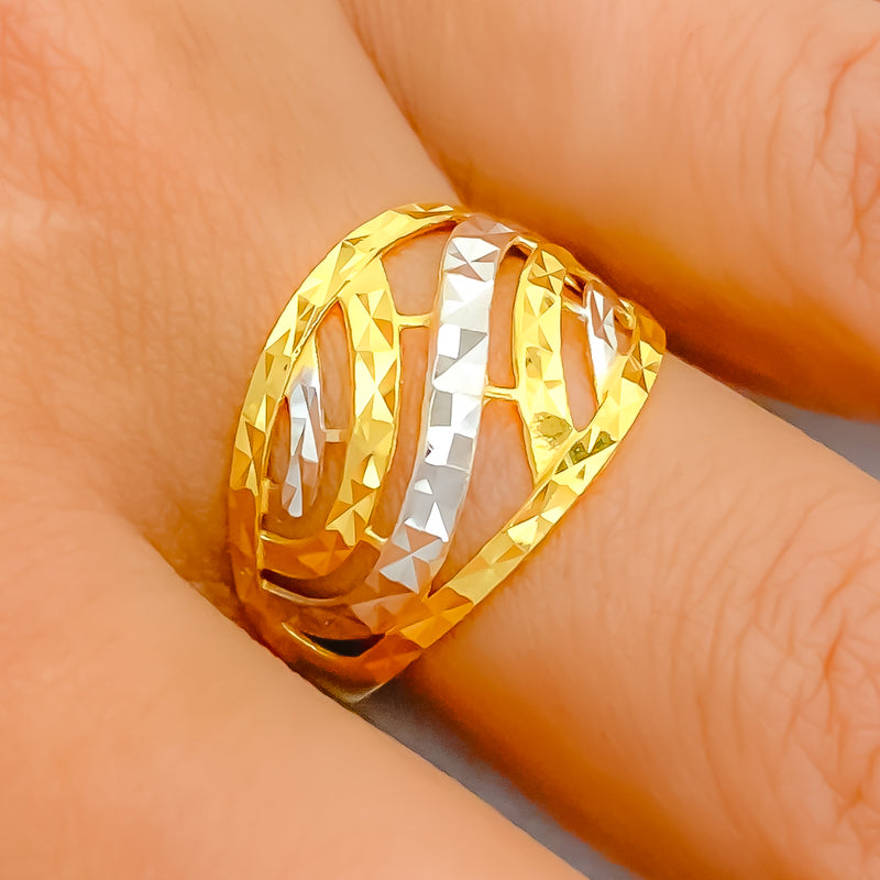 22k-gold-Graceful Dual Tone Striped Ring 