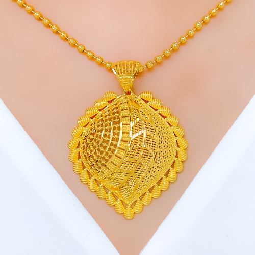 Impressive Leaf 22k Gold Pendant