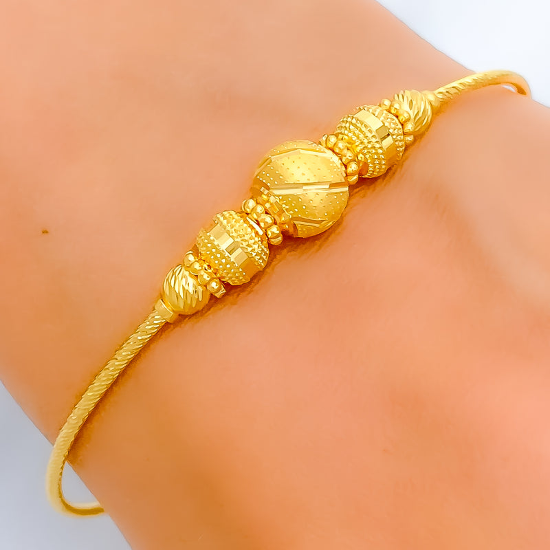 22k-gold-Stately Striped Bangle Bracelet  
