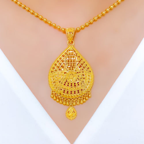 Regal Vibrant Flower Pendant 22k Gold Set