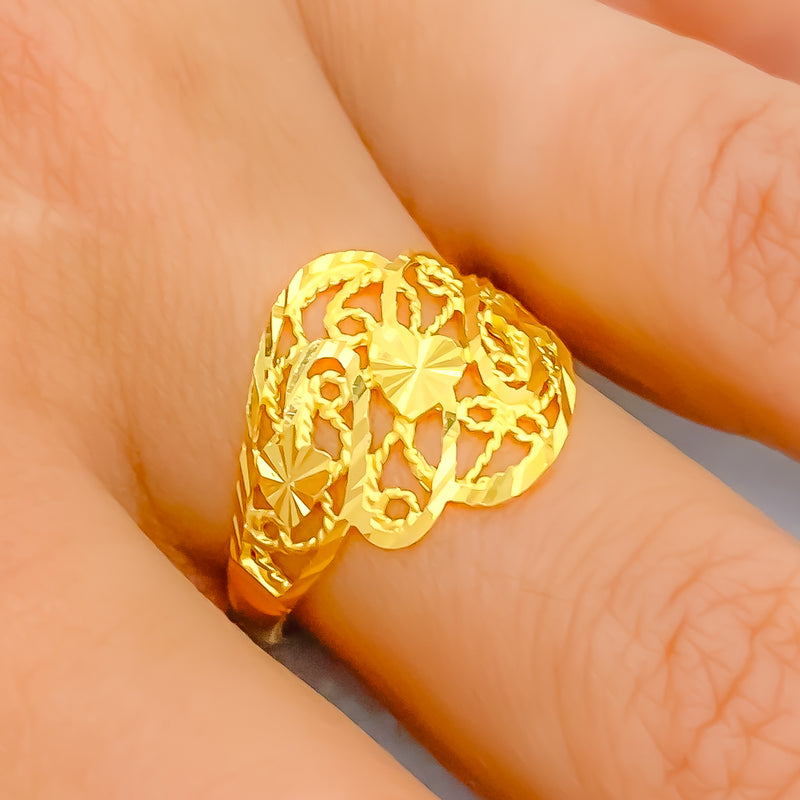 21k-gold-lightweight-tasteful-ring