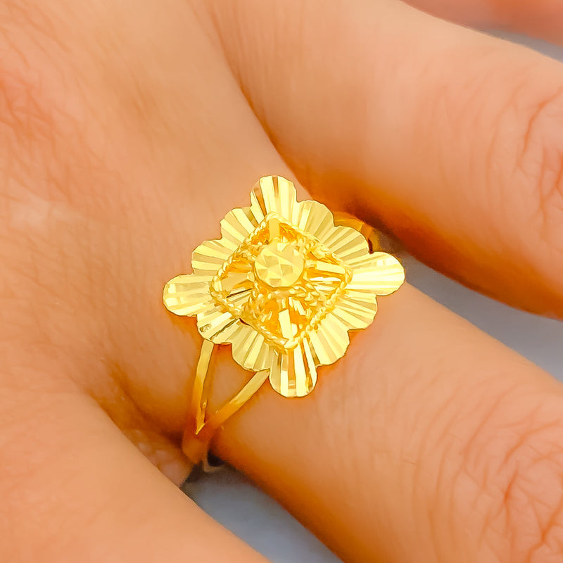 21k-gold-jazzy-chic-ring