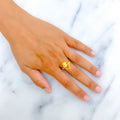21k-gold-tasteful-heart-ring