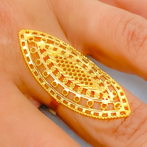 21k-gold-elongated-lush-ring