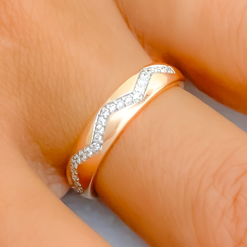 18k-gold-Ritzy Zig Zac Rose Gold Diamond Ring