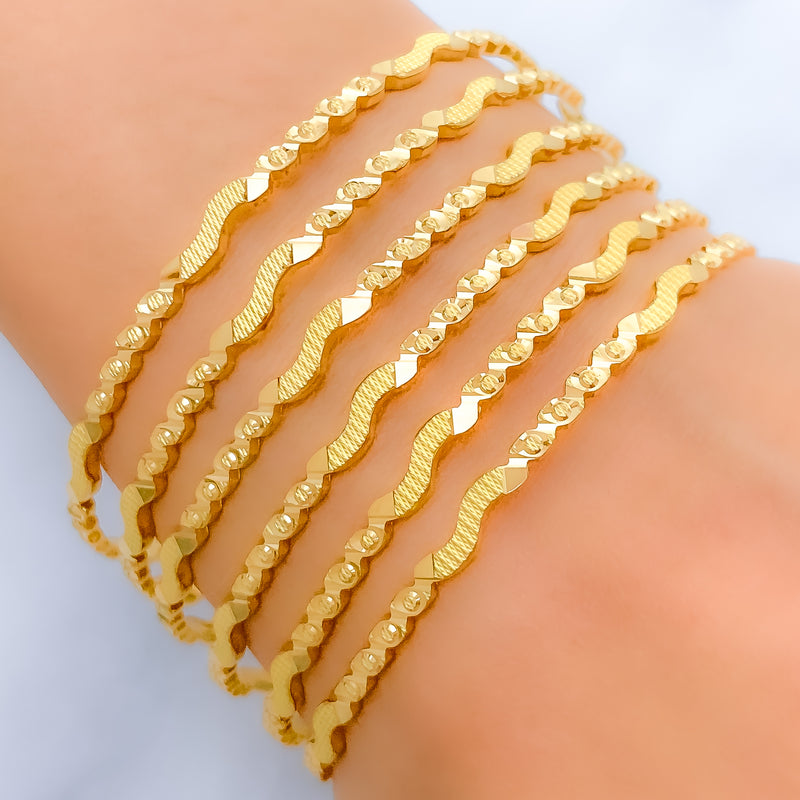 Chic Slender Gold Bangles