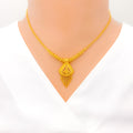 22k-gold-charming-flowing-necklace-set