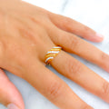 18k-gold-Wavy Draped Diamond Ring 