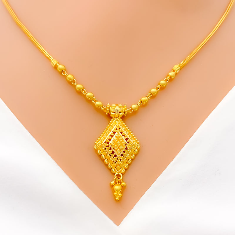 22k-gold-medium-versatile-necklace-set