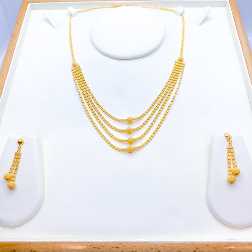 Fancy Four Lara Necklace Set