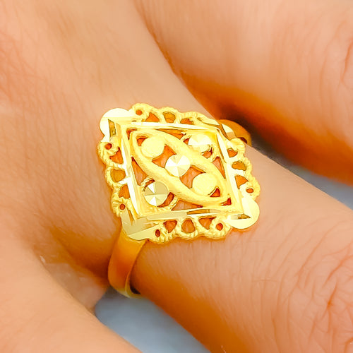 22k-radiant-tapered-ring