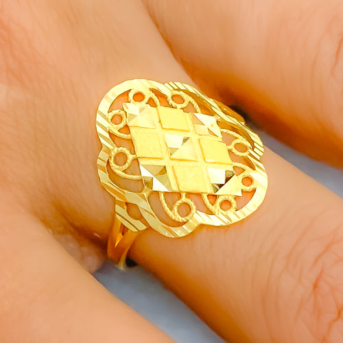 22k-grand-lavish-ring