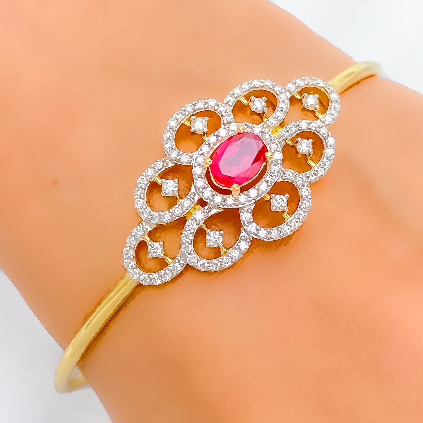 Elegant Inlaid Rhinestone Korean Bracelets Gold Colour Flower Charm Bracelet  For Women Fashion Jewelry Accessories Party Gifts