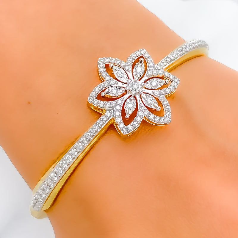 18k-gold-striking-snowflake-diamond-bangle-bracelet