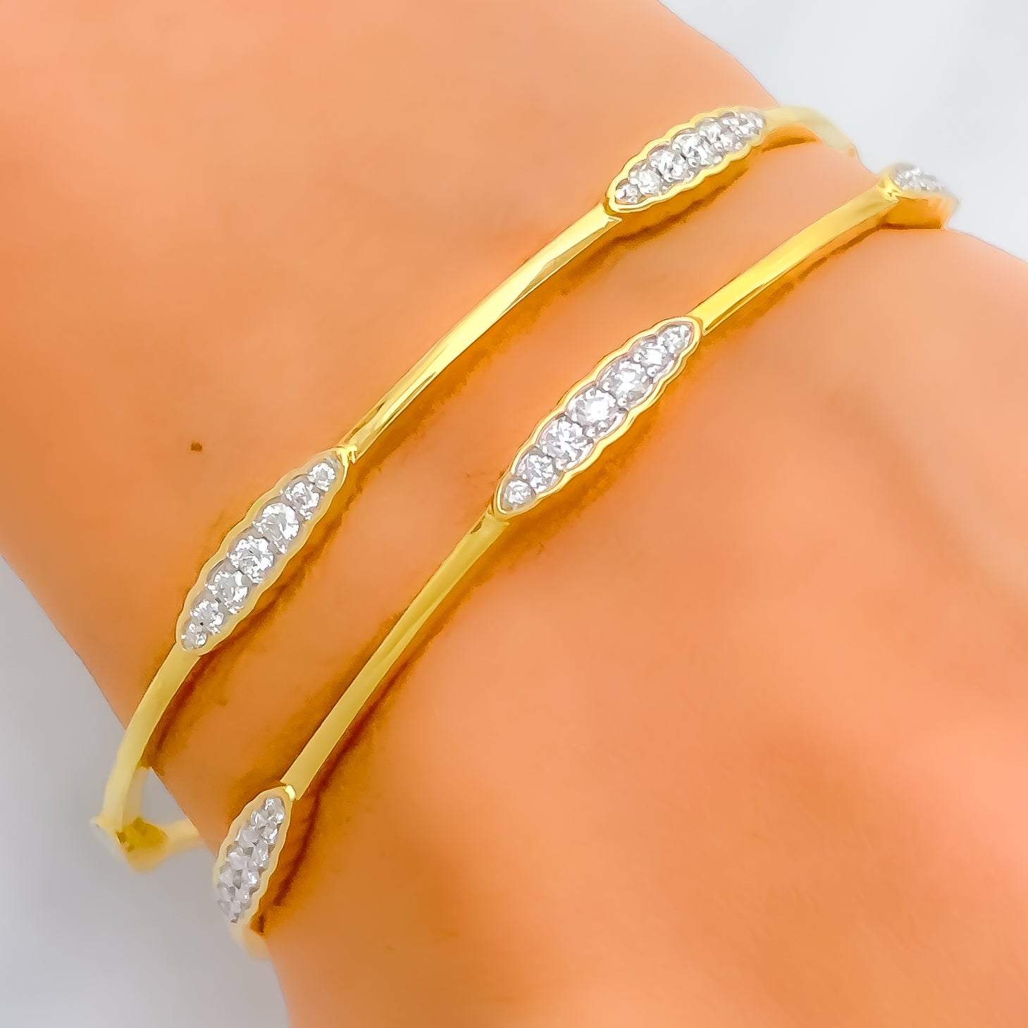 Simple gold bracelet for women | Gold bracelet for girl, Modern gold jewelry,  Gold bangles design