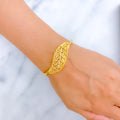 22k-gold-magnificent-modern-bangle-bracelet